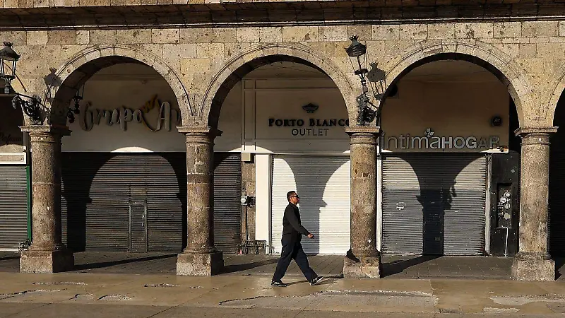 Violencia tras abatimiento de El Mencho causó pérdidas de hasta 2 mil mdp a negocios